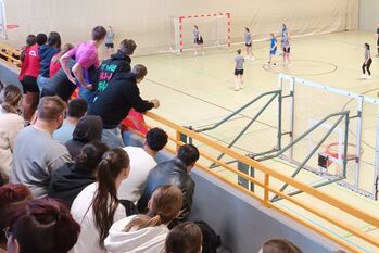 Großes Fußballturnier