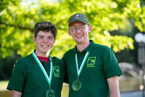 Azubis des BK Wesel erfolgreich beim Landschaftsgärtner-Cup